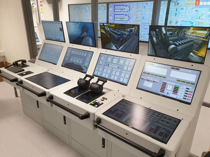 Engine Simulator
